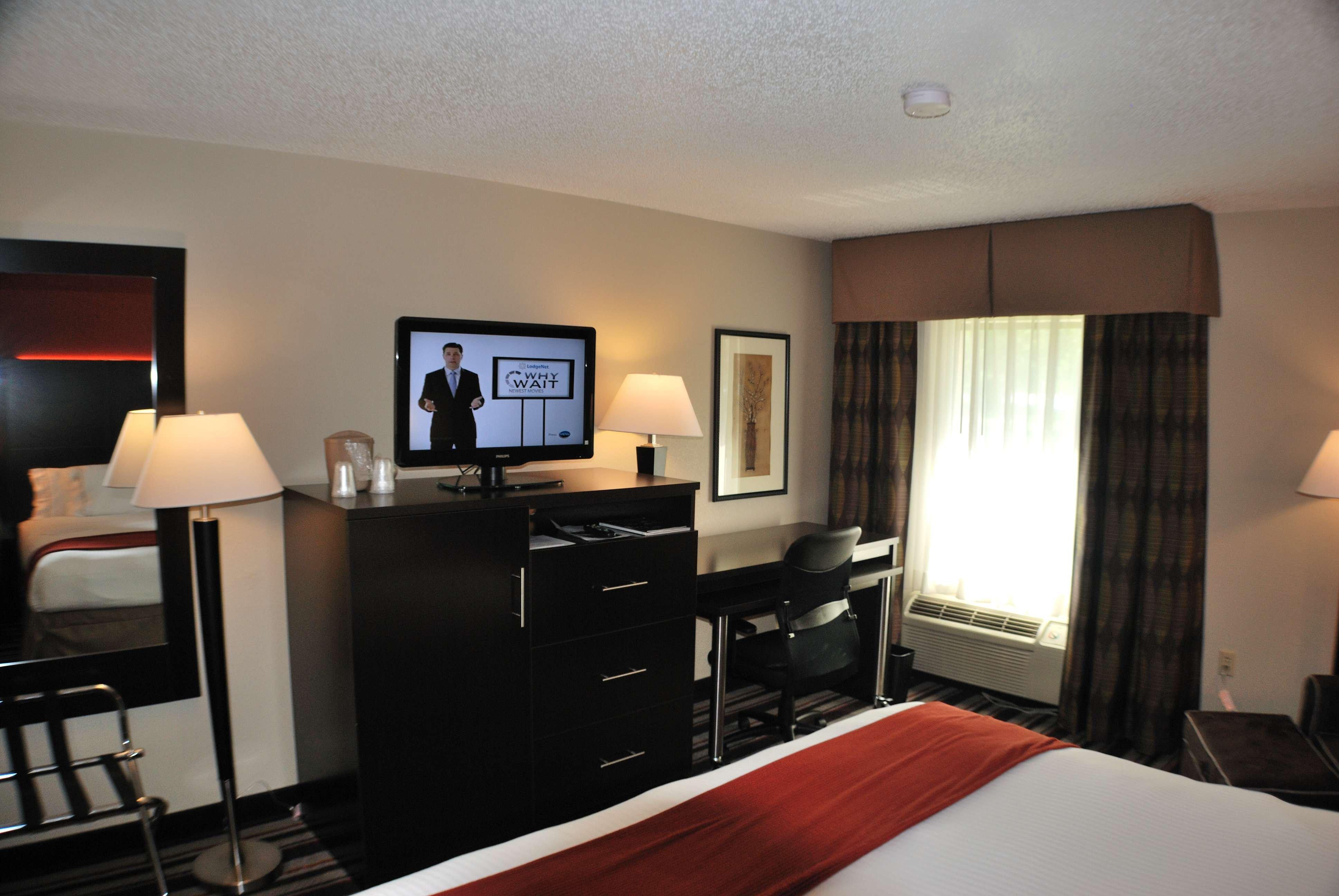 Holiday Inn Express Nashville W-I40, An Ihg Hotel מראה חיצוני תמונה