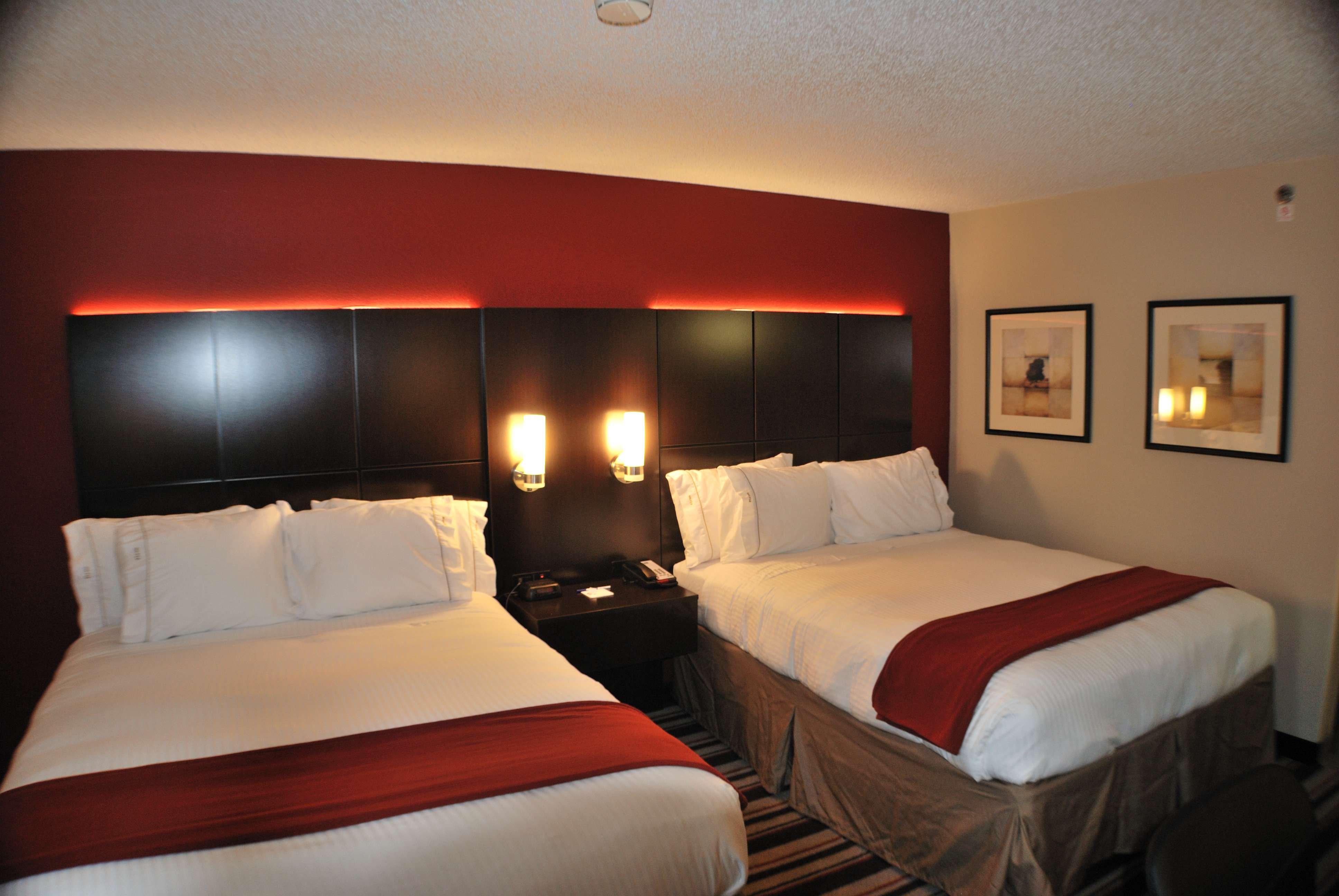 Holiday Inn Express Nashville W-I40 By Ihg מראה חיצוני תמונה