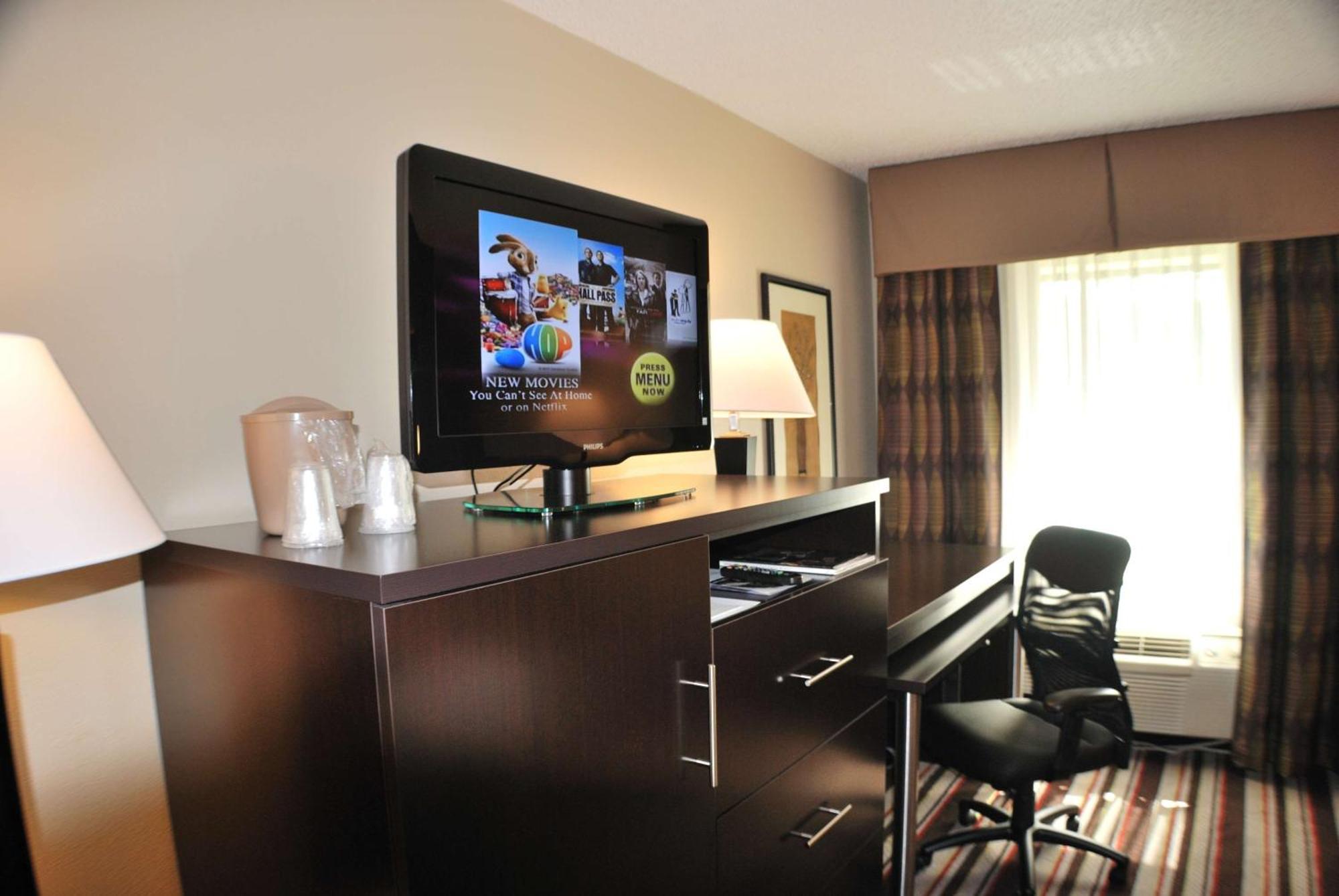 Holiday Inn Express Nashville W-I40 By Ihg מראה חיצוני תמונה